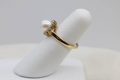 10k Yellow Gold Pearl and Diamond Halo Ring