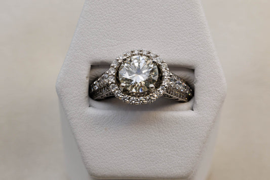 18K White Gold Large Diamond Halo Engagement Ring