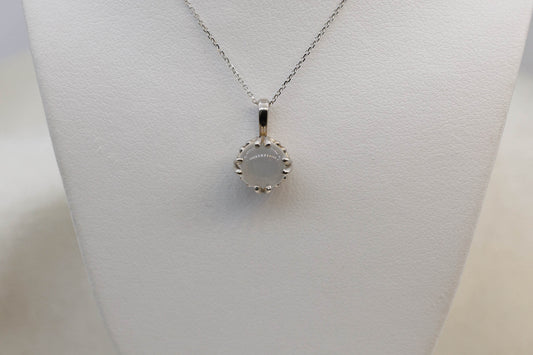 14k White Gold Necklace with Gray Catseye Pendant